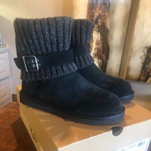 UGG Women's Black Cambridge Boots